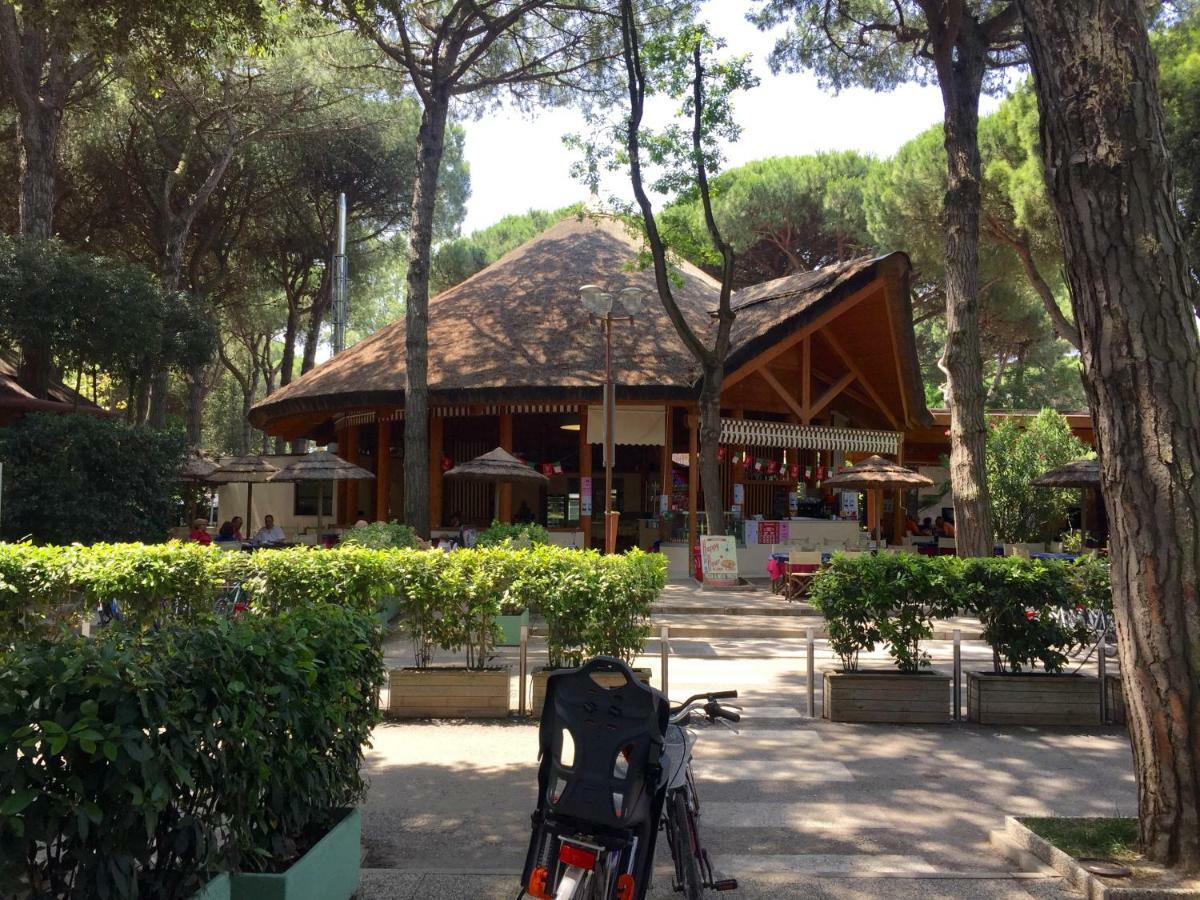 Dena Chalets - Lido Di Spina At The Beach 외부 사진