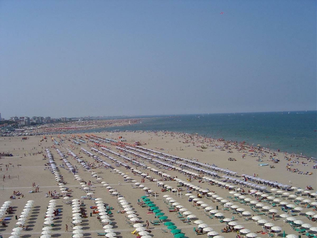 Dena Chalets - Lido Di Spina At The Beach 외부 사진